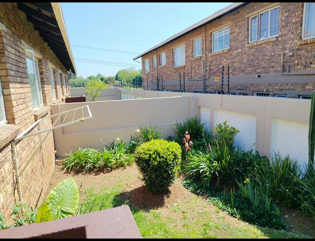 3 BEDROOM SIMPLEX FOR SALE IN TERENURE